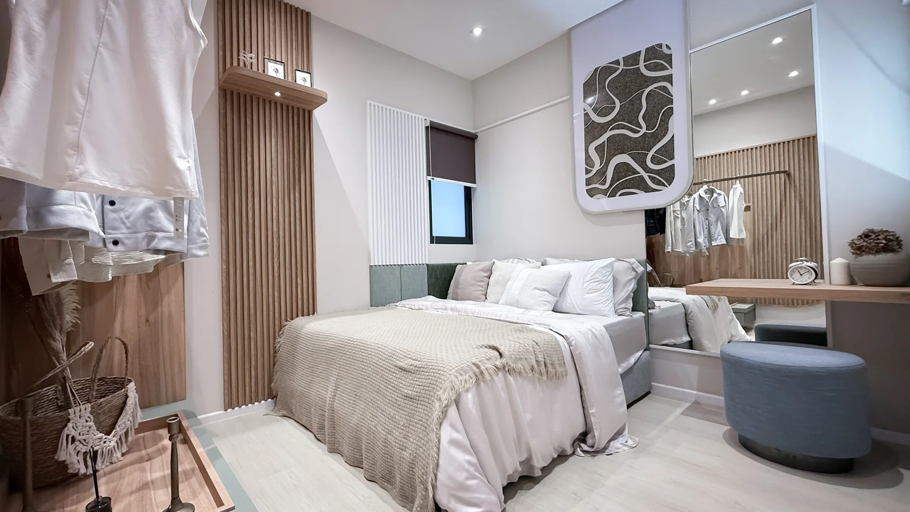 Pearlmont secondary bedroom show unit
